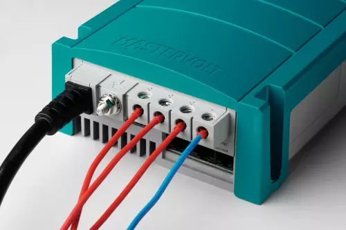 Mastervolt Chargermaster Plus 12V 50A-3